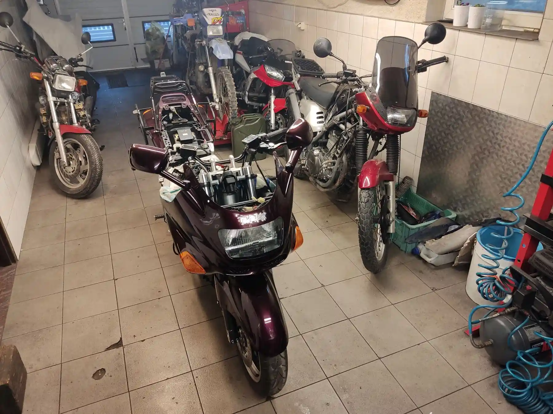 Kawasaki ZZR 1100 #6