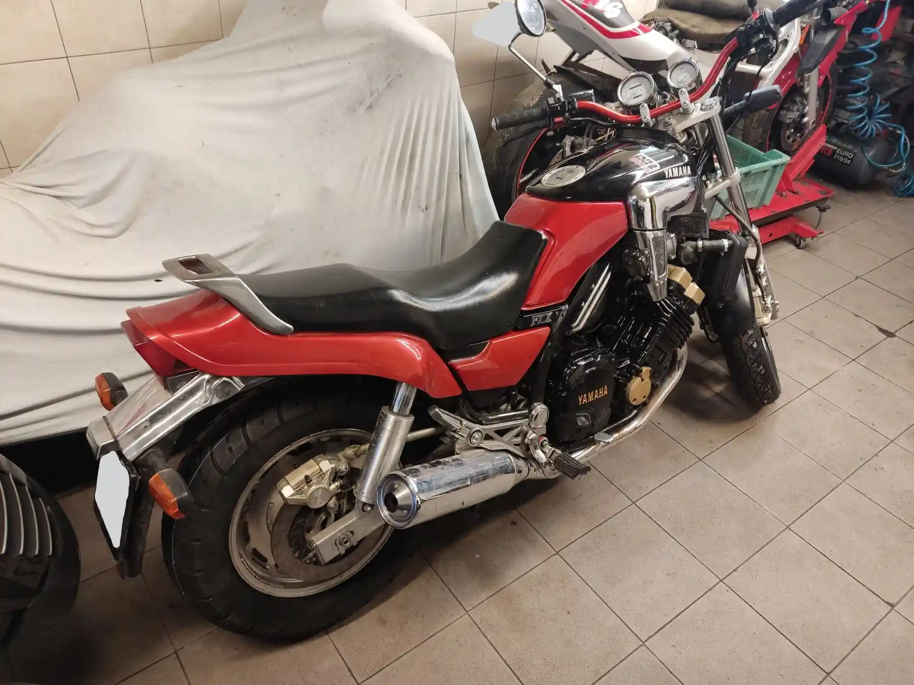Yamaha FZX 750 #7